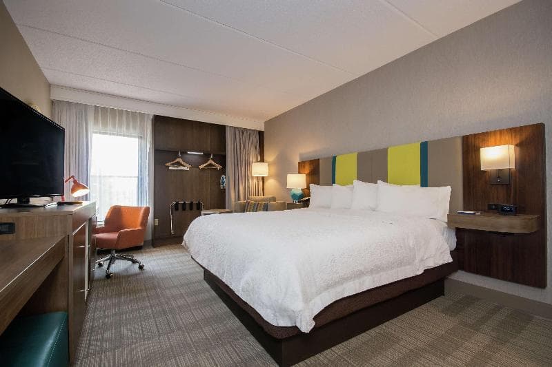 Hampton Inn Brevard 2