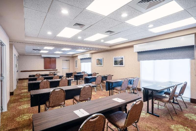Hampton Inn & Suites West Little Rock photo 1