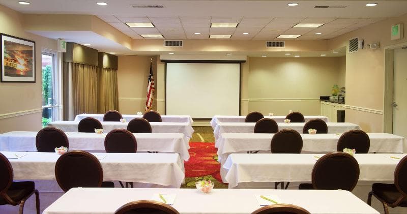 Hilton Garden Inn Seattle/Renton photo 1