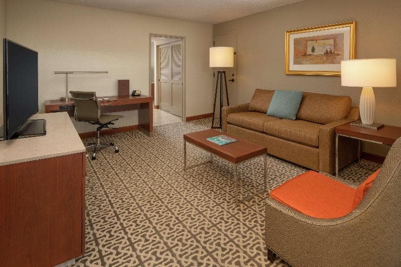 DoubleTree Suites by Hilton Hotel Seattle Airport - Southctr 4