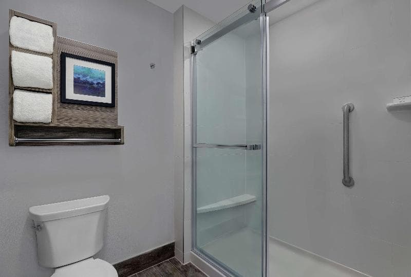 Homewood Suites by Hilton London Ontario 3