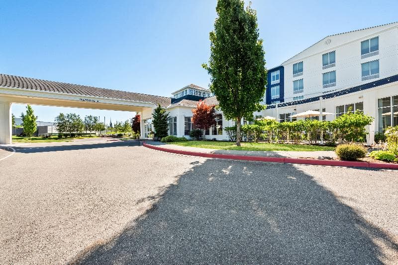 Hilton Garden Inn Seattle North/Everett 2