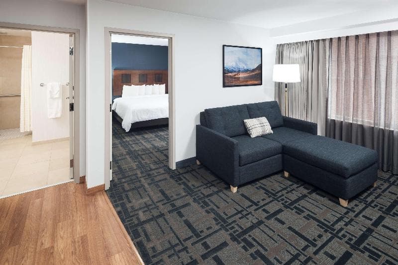 Embassy Suites by Hilton Anchorage 2