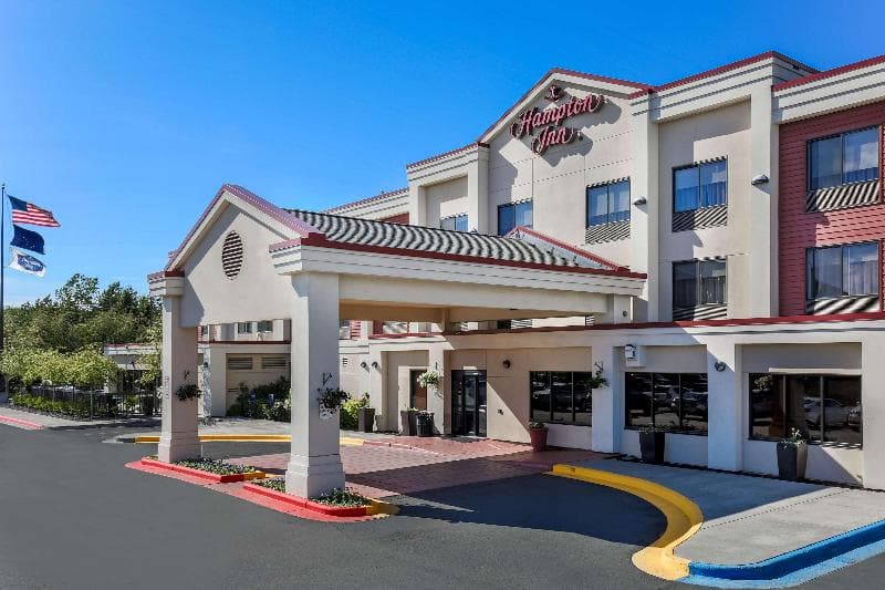 Hampton Inn Anchorage photo 1