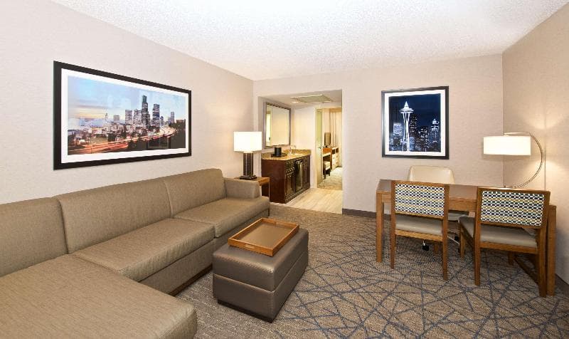 Embassy Suites by Hilton Seattle North Lynnwood 3