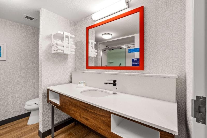 Hampton Inn & Suites Fairbanks 4