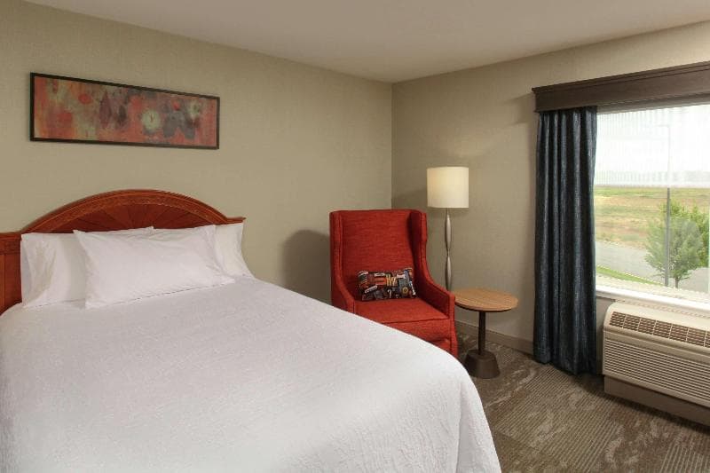 Hilton Garden Inn Spokane Airport 4