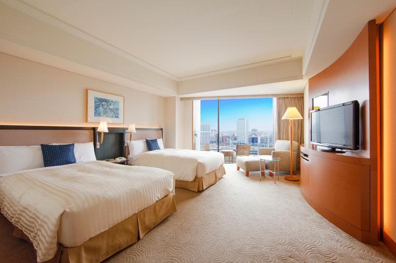 The Yokohama Bay Hotel Tokyu 2