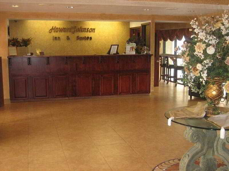 Tricove Inn & Suites 2