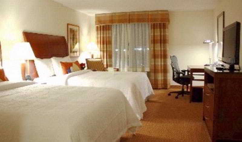 Tricove Inn & Suites 3