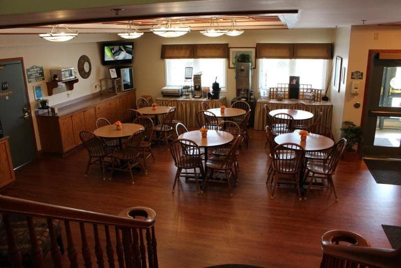 Coastal Inn Halifax 3