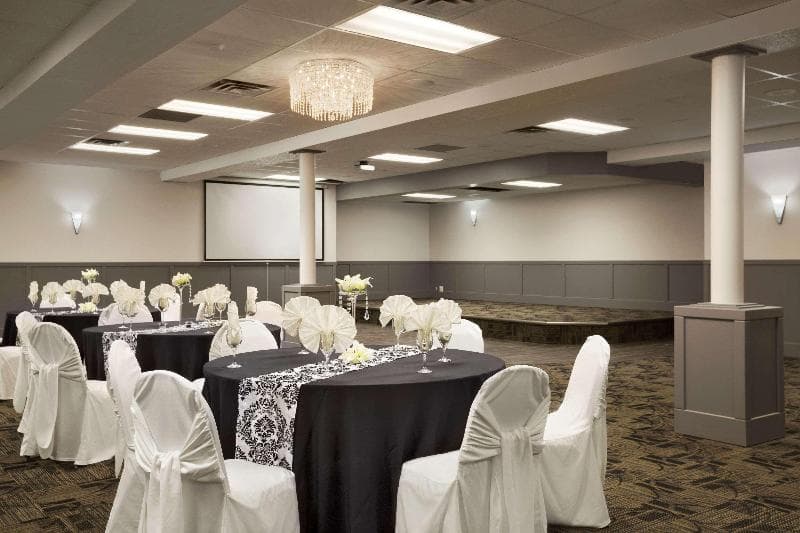 Clarion Pointe photo 1