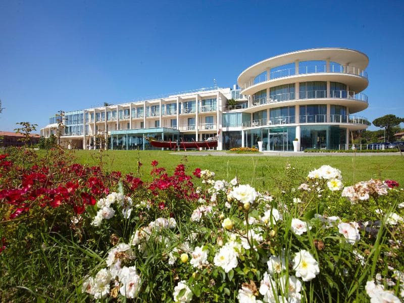 Pisa Hotel Tower Plaza 3