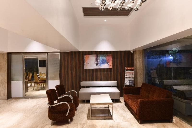 Hotel Leafio Marol 4