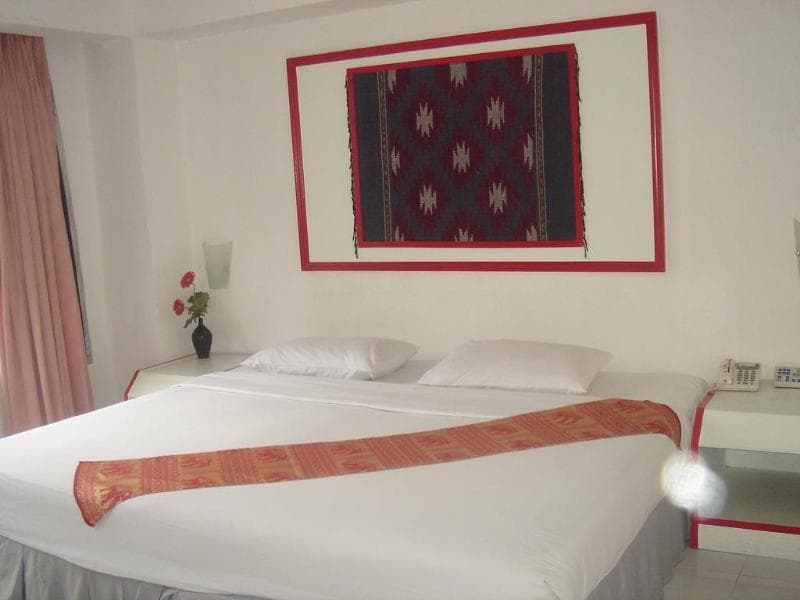 Sapphirtel Inn main