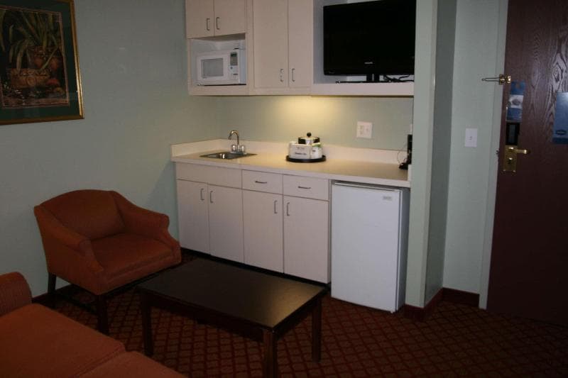 Hampton Inn Hillsville 2