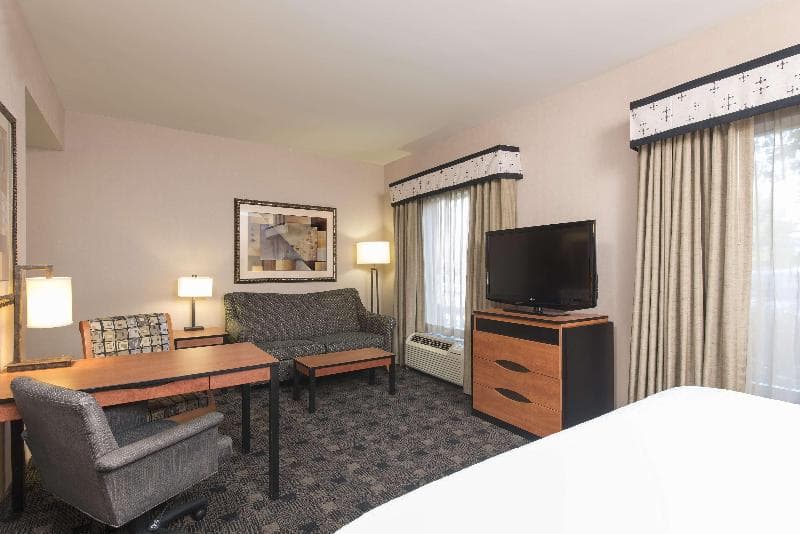 Hampton Inn & Suites Indianapolis-Fishers 4