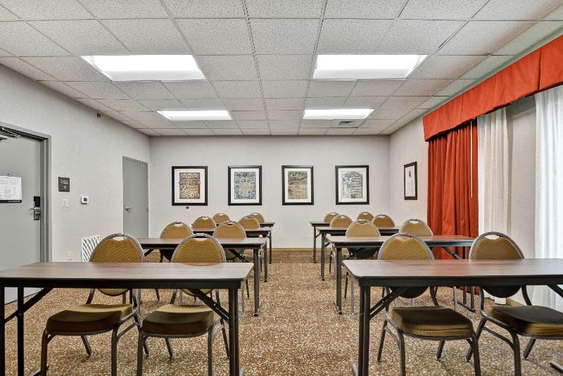 Hampton Inn Scranton At Montage Mountain photo 1