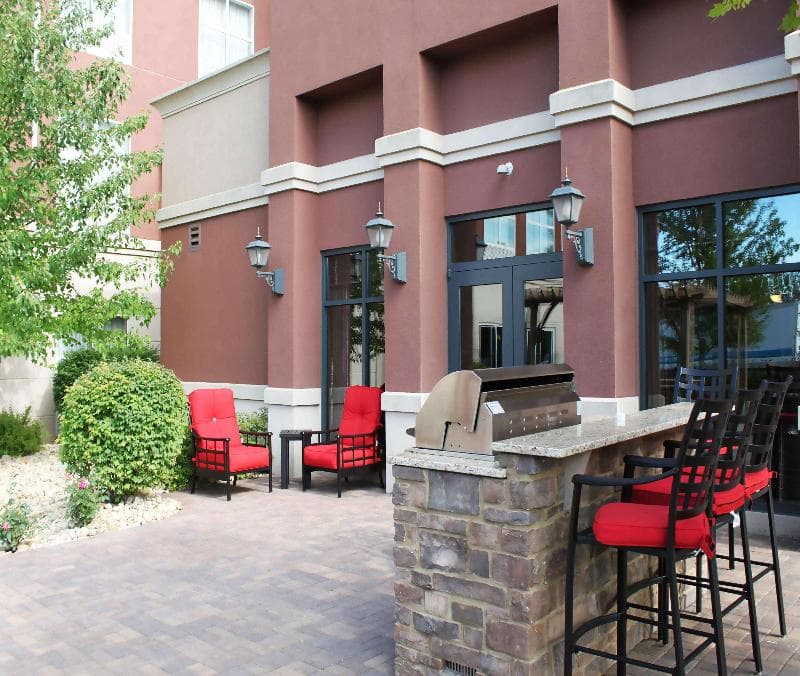 Homewood Suites by Hilton Bloomington 2