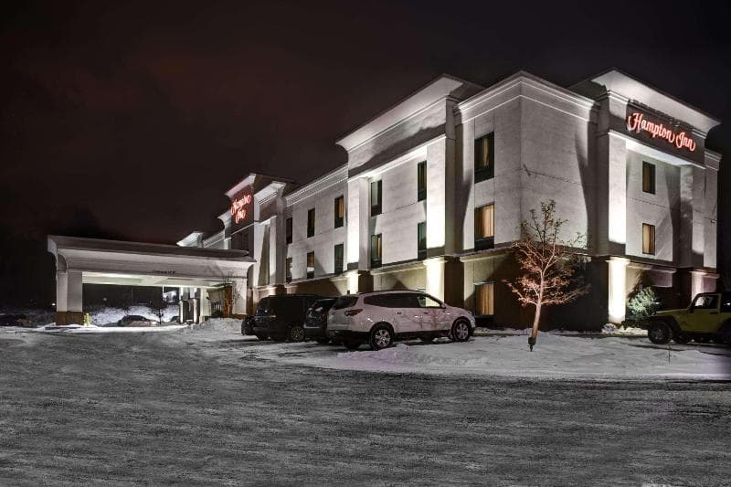 Hampton Inn Coldwater 5