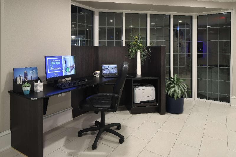Hampton Inn Holland 1