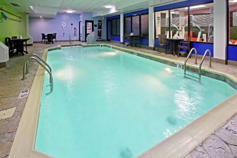 Hampton Inn Elizabethtown 4