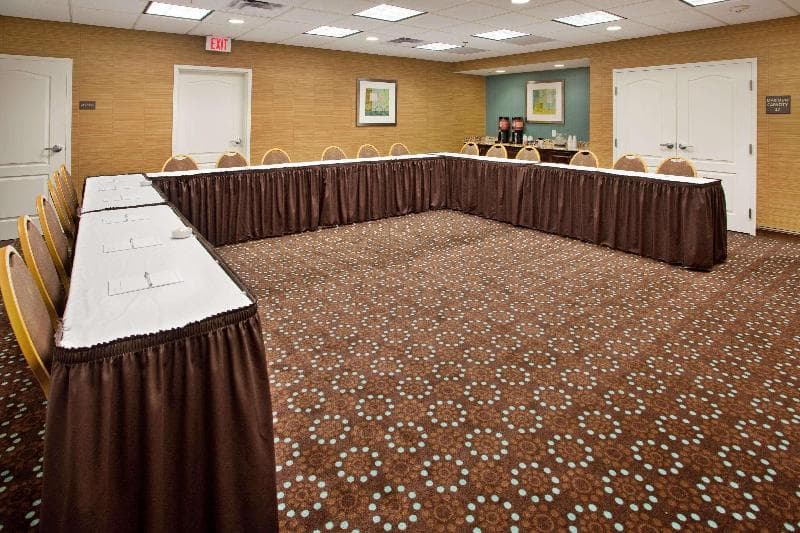 Hampton Inn & Suites St. Cloud, MN 3