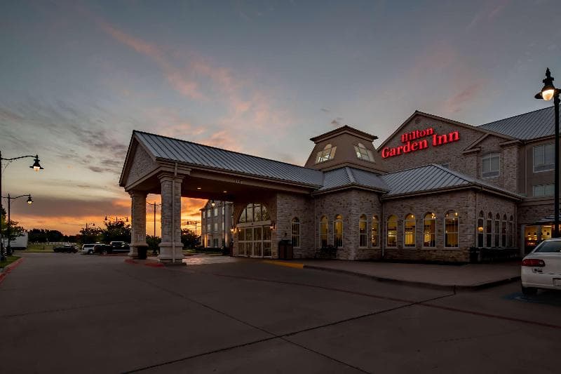 Hilton Garden Inn Granbury 2