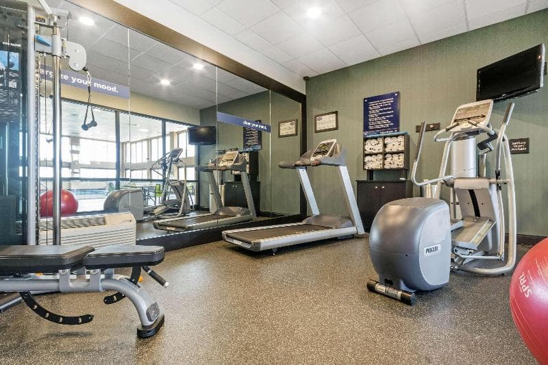 Hampton Inn Richmond 2
