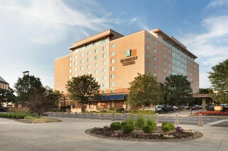 Embassy Suites by Hilton Charleston 2
