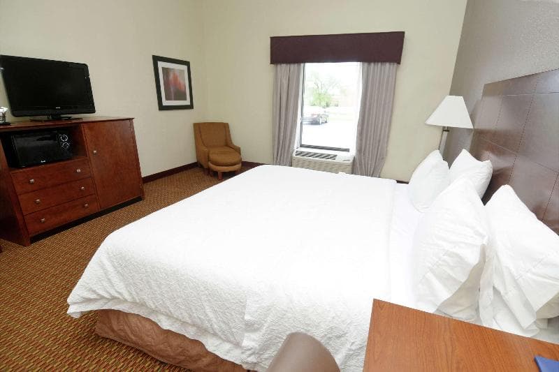 Hampton Inn Seaford 5