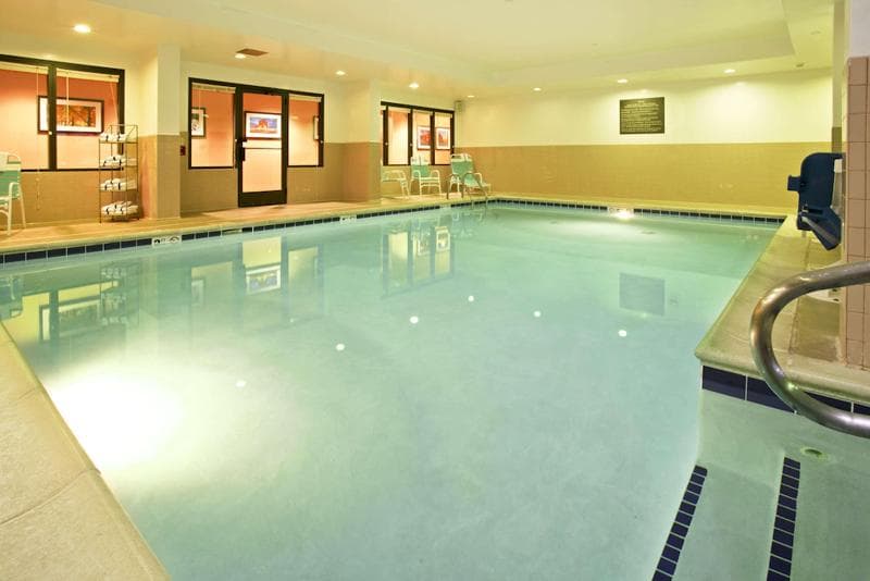 Hampton Inn Marietta 5