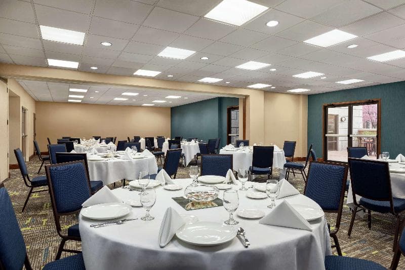 Hampton Inn & Suites Frederick-Fort Detrick photo 1