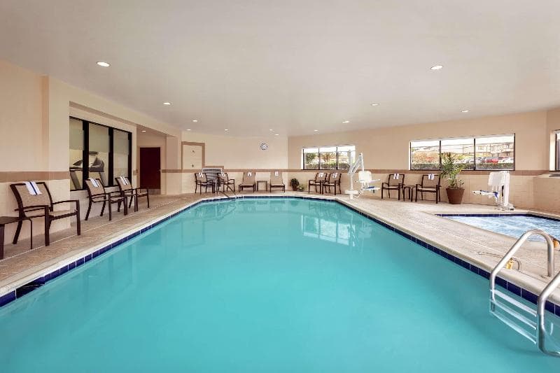 Hampton Inn & Suites Frederick-Fort Detrick 5