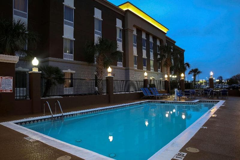 Hampton Inn Kingsville 4