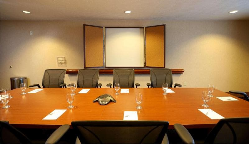 Hampton Inn Waterloo Cedar Valley 5