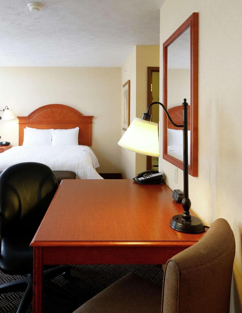 Hampton Inn Waterloo Cedar Valley 3
