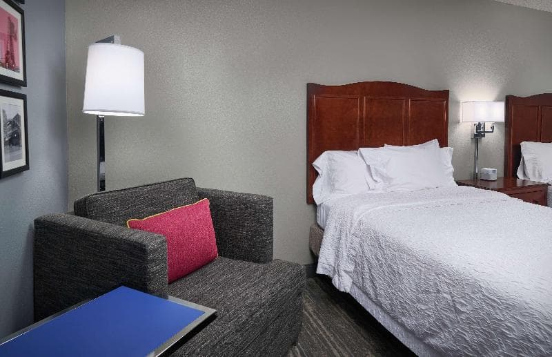 Hampton Inn Beaumont 3