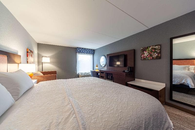 Hampton Inn Winchester N/Conference Center 2