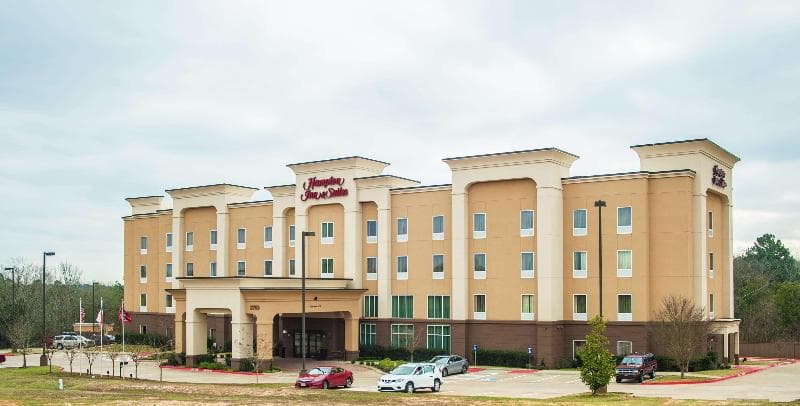 Hampton Inn & Suites Palestine 3