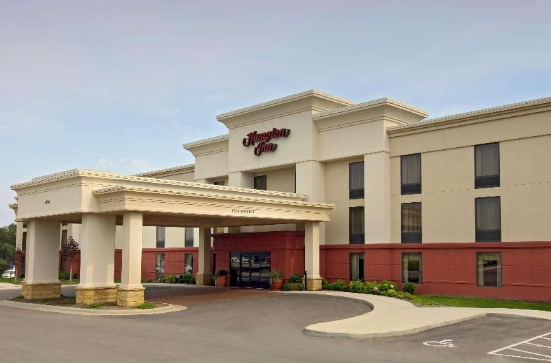 Hampton Inn Dubuque photo 1