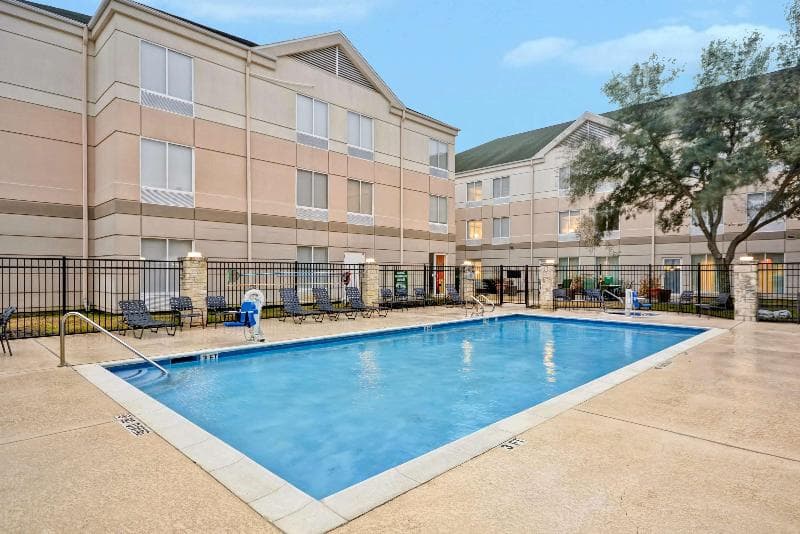 Hilton Garden Inn Austin/Round Rock 4
