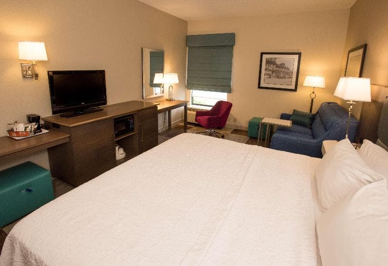 Hampton Inn Wooster 4