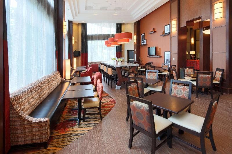 Hampton Inn & Suites Arlington Crystal City DCA photo 1