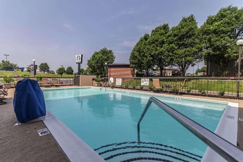 Hampton Inn Winchester-University/Mall Area 3