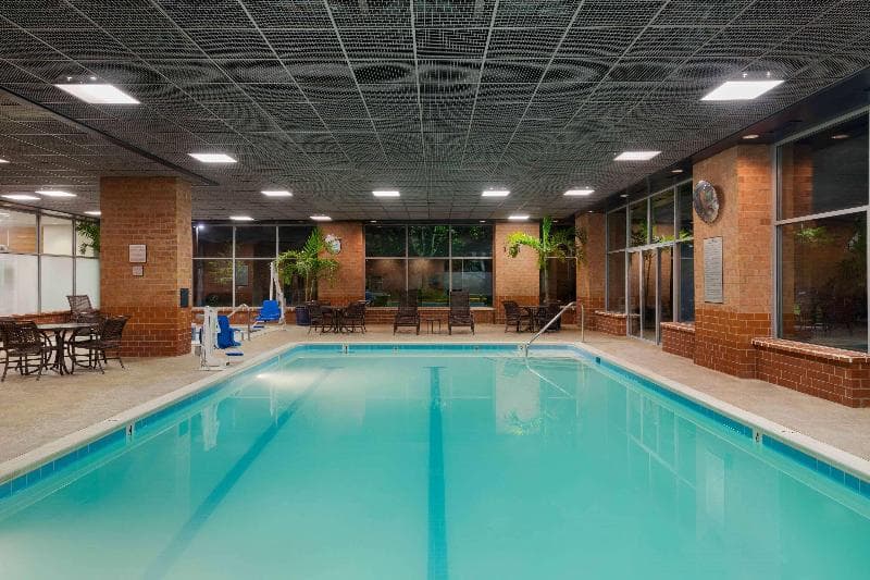 Embassy Suites by Hilton Baltimore at BWI Airport 5