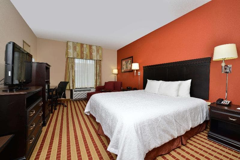 Hampton Inn Clarion 2