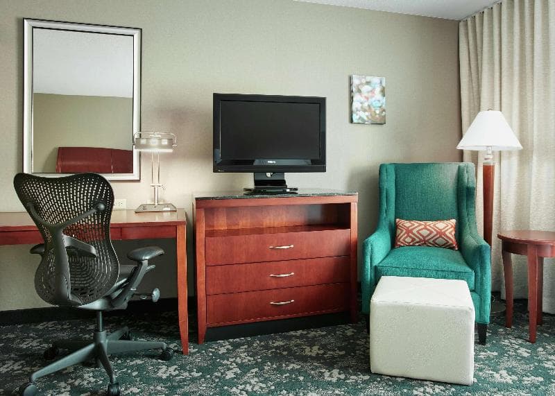 Hilton Garden Inn Schaumburg 5