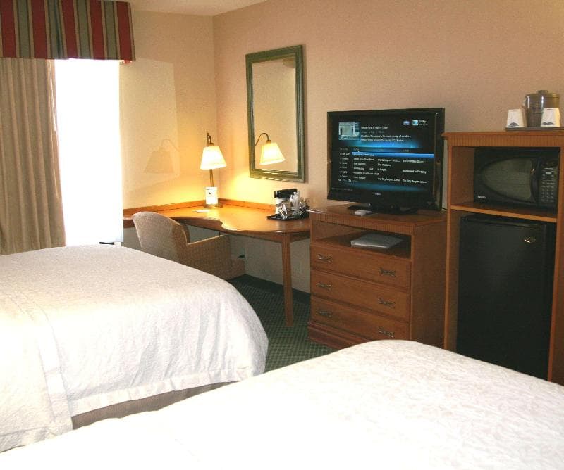Hampton Inn Hays-North of I-70 3