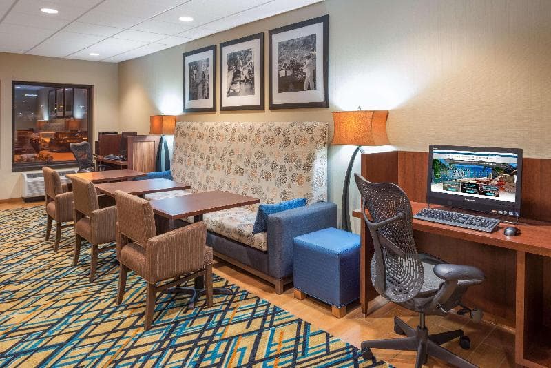Hampton Inn Columbia 5
